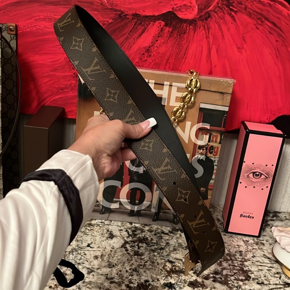 ❌SOLD❌Gorgeous Louis Vuitton Monogram Belt that’s in excellent condition! - Picture 6 of 16